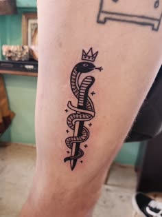 milf with tattoo