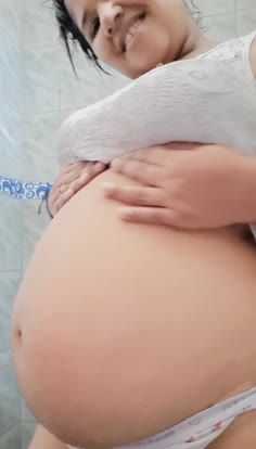 pregnant redhead porn